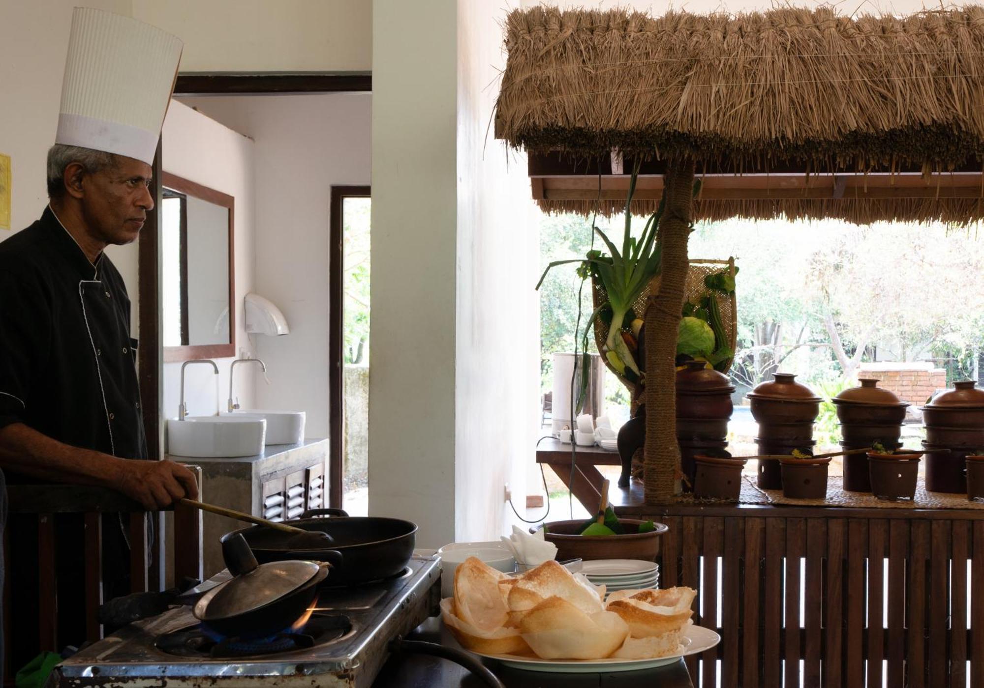 Lario Resort Sigiriya Buitenkant foto